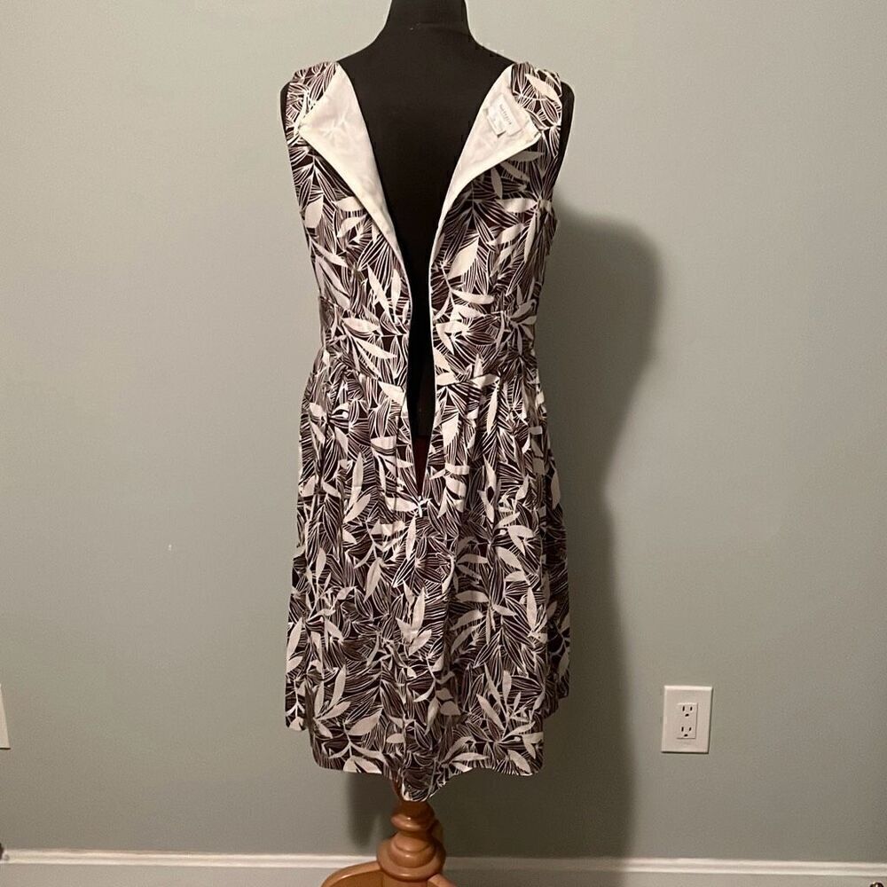 Van Heusen Women's Brown & White Tropical Sleeveless V-Neck A-Line Dress Size 10 - Picture 6 of 9